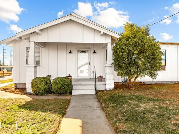 714 Sam Houston St, Sweetwater, TX 79556