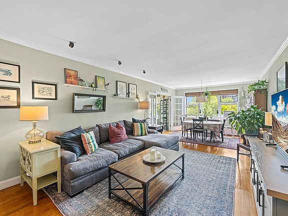 2nd image of 3701 Henry Hudson Pkwy W #6C