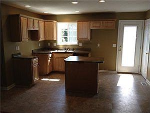 5th image of 3 Peach Orchard Dr