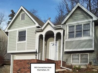 902 Connecticut Ave, Manhattan, KS, 66502