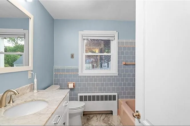 141 Weetamoe Dr — Photo 17