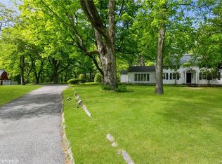 51 Round Hill Rd, Armonk, NY 10504