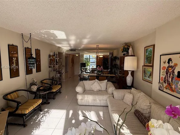 400 Leslie Dr APT 326, Hallandale Beach, FL 33009
