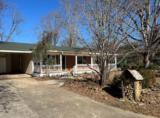 400 Sarah Dr, Warner Robins, GA 31093