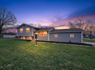 3369 Petzinger Rd, Columbus, OH 43232