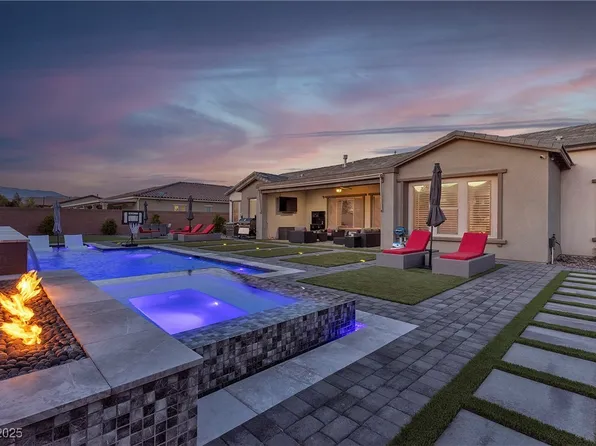 8303 Agave Bloom St, Las Vegas, NV 89131