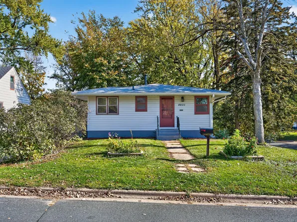 4601 2 1/2 St NE, Fridley, MN 55421