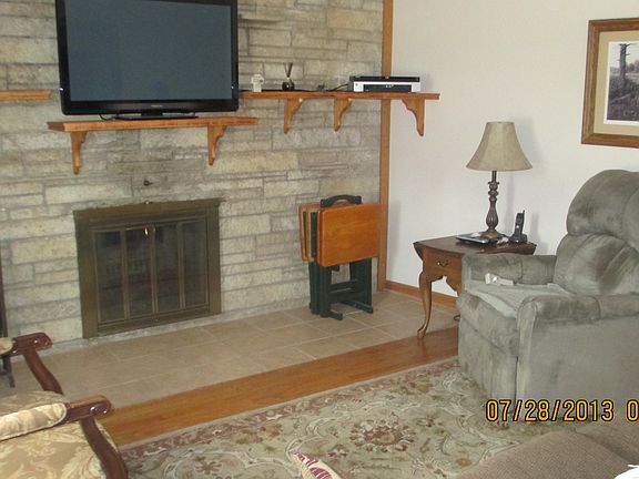 2nd image of 621 Youlon St N