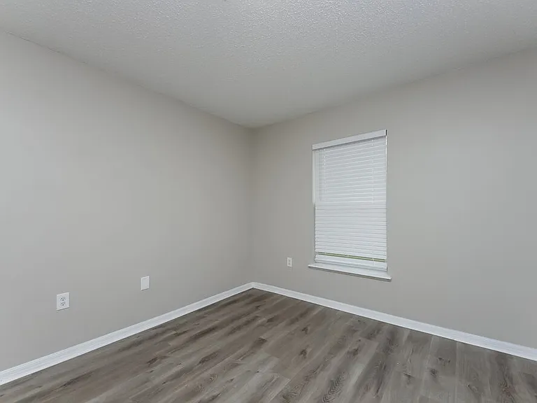 2790 Woodland Creek Loop — Photo 13