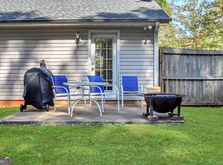 206 Nina Cir, Locust Grove, GA 30248