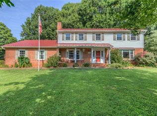 520 Drumheller Rd, Clemmons, NC 27012