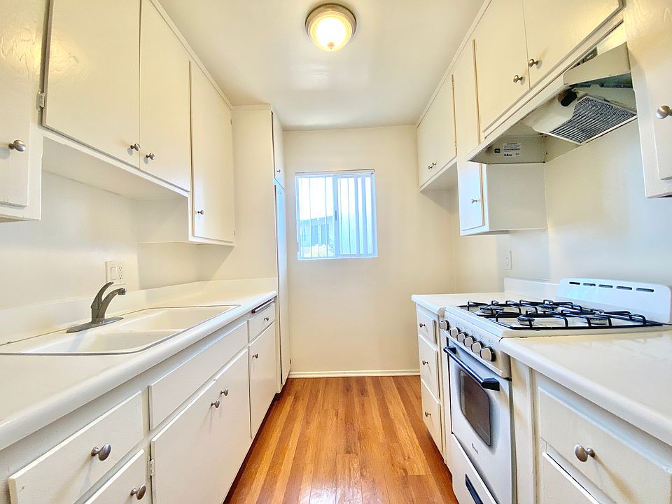 1st image of 2000 Alberta Ave #9A
