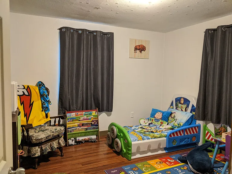 2604 E Pacific Ave — Photo 9