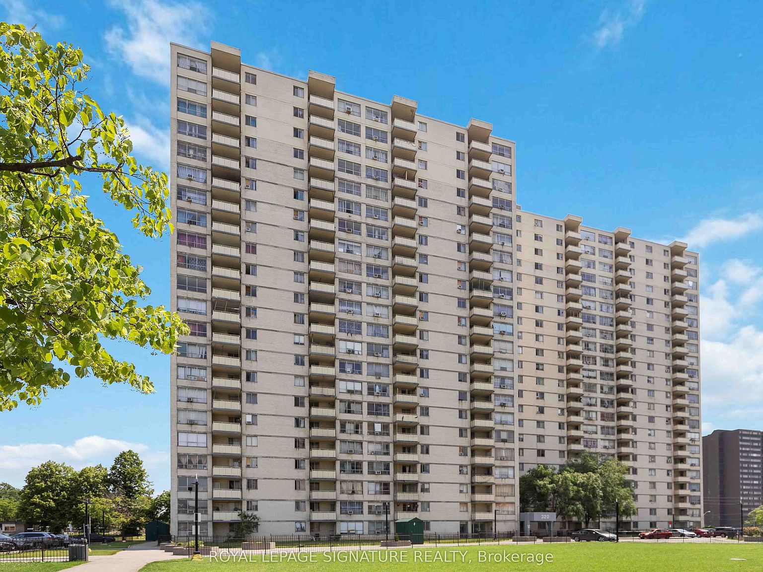 320 Dixon Rd #2315, Toronto, ON M9R 1S8 | MLS #W13217186 | Zillow