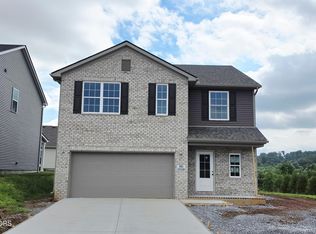 105 Clover Meadow Ln, Maryville, TN 37801