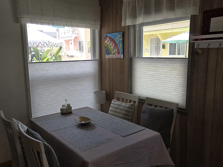 719 Zanzibar Ct — Photo 3