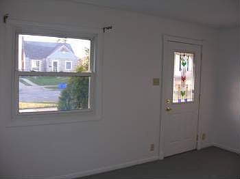 4th image of 1800 Jennette Ave NW