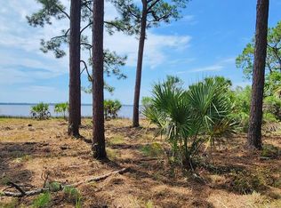 1 River Cv, Panacea, FL 32346