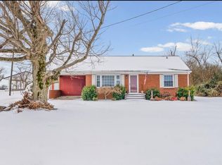 513 E Nashville St, Pembroke, KY 42266