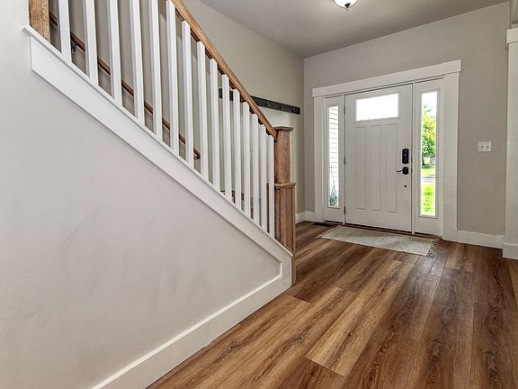 3rd image of 1017 Breckenridge Ln