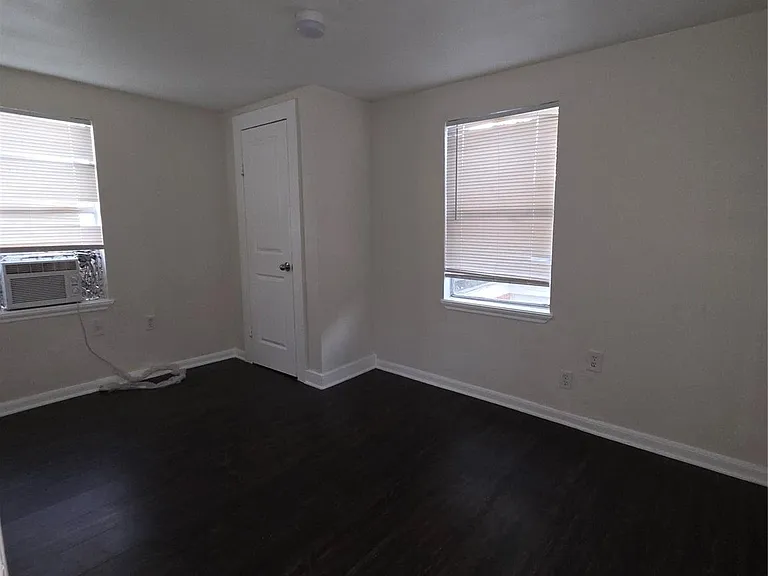 114 Canton St #1/2 — Photo 13