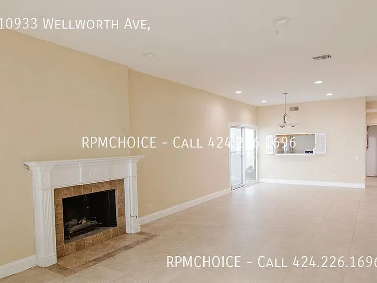 10933 Wellworth Ave — Photo 14