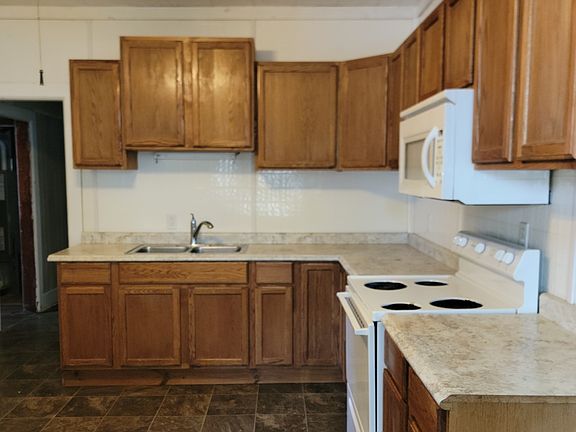 4th image of 610 Park Ave #0