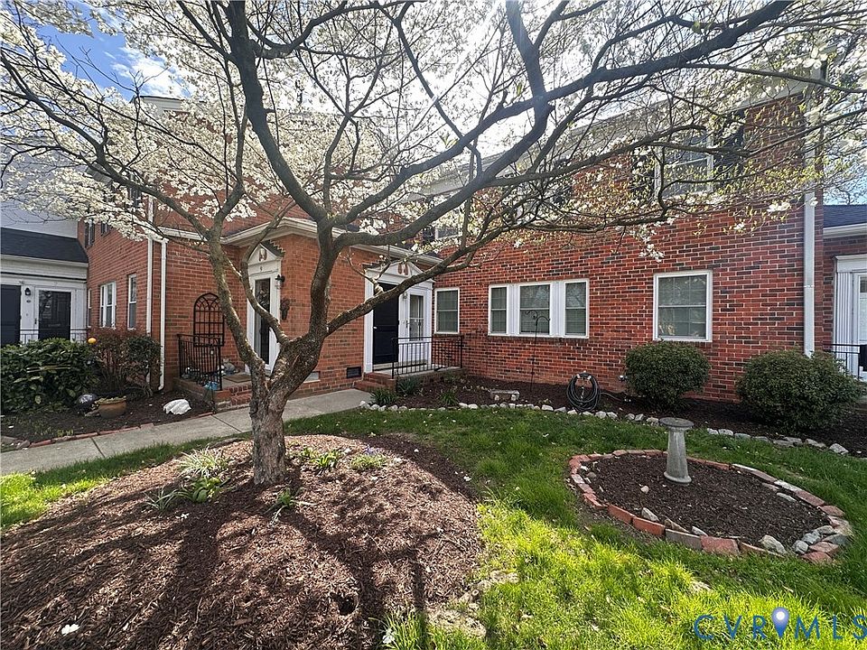 1st image of 11 Fairhaven Ln
