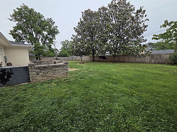 3rd image of 336 Pawnee Ct