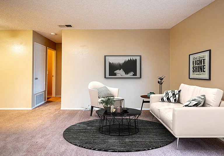 PARK CLUB APARTMENTS — Photo 10