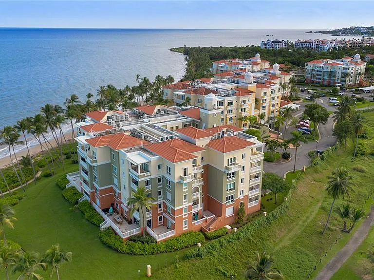 500 Ocean Dr #553 — Photo 1