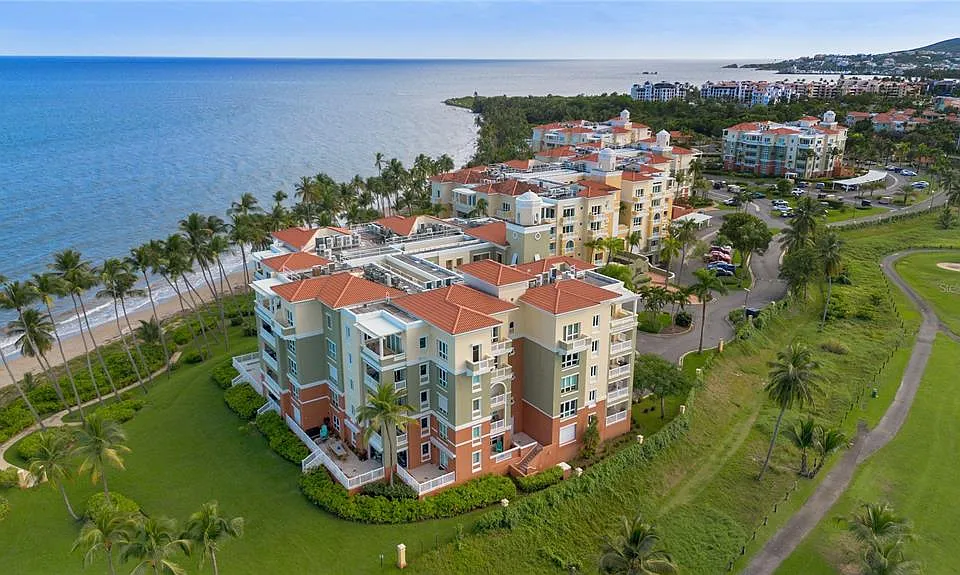 500 Ocean Dr #553