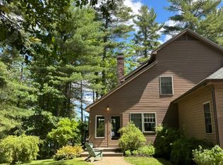22 E Beach Rd, Casco, ME 04015