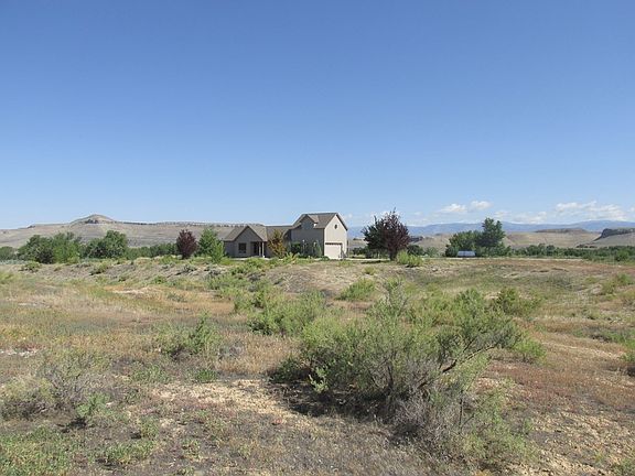 3rd image of 3297 Road 31 1/2