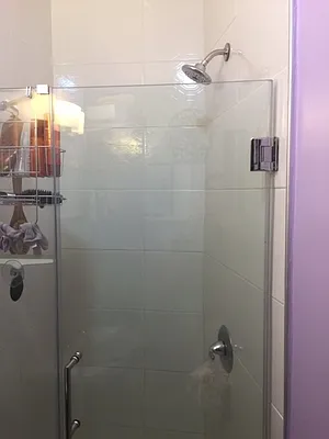 Rented by Alexander Bilu, LREB | media 4