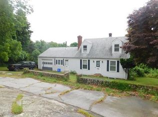 228 Fish Rd, Tiverton, RI 02878