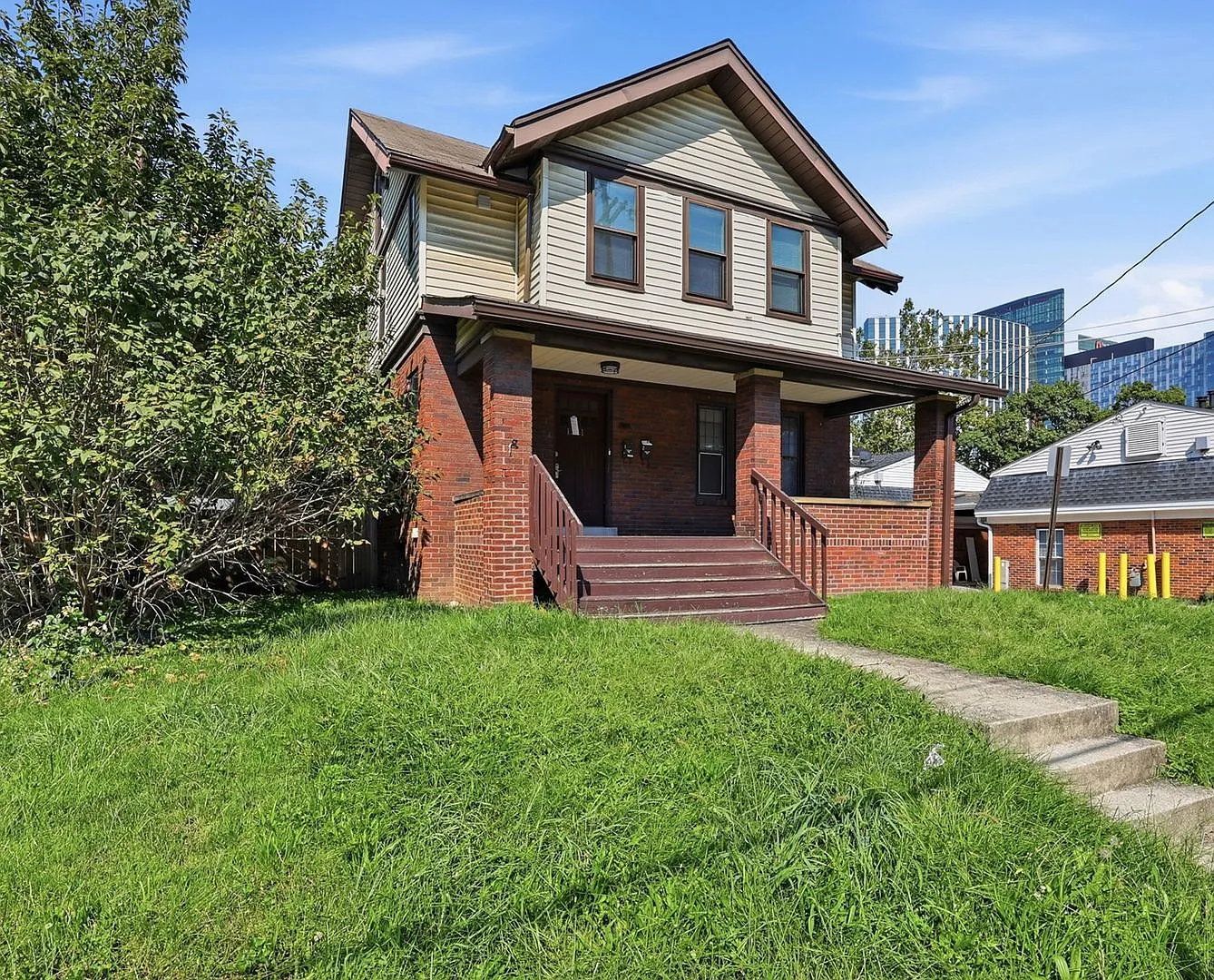 1511 Perry Street — Photo 2
