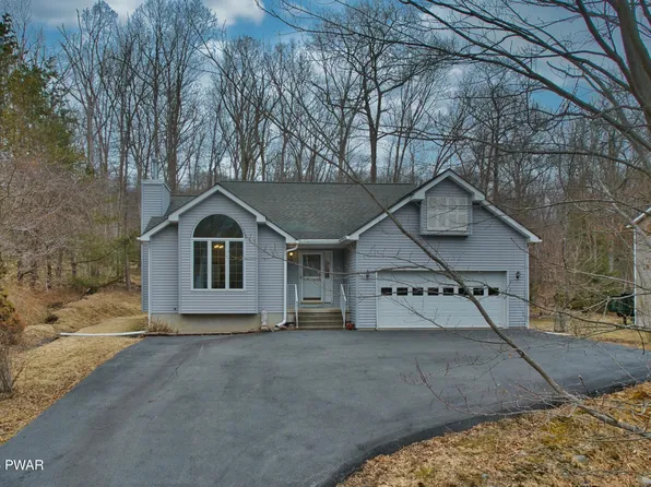 214 Vandermark Dr, Milford, PA 18337