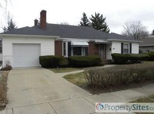 1208 Devonshire Ct, Owosso, MI 48867
