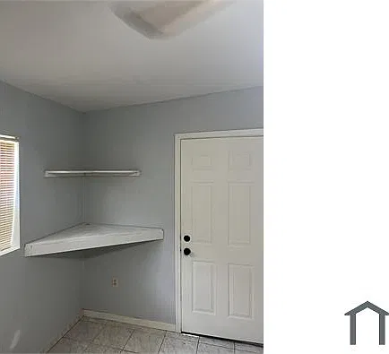 1 bed, 100 sqft, $1,000 — Photo 3