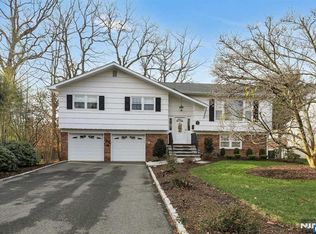 256 Nottingham Rd, Ramsey, NJ 07446