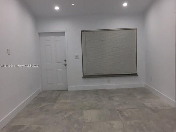 5th image of 112 Romano Ave #0