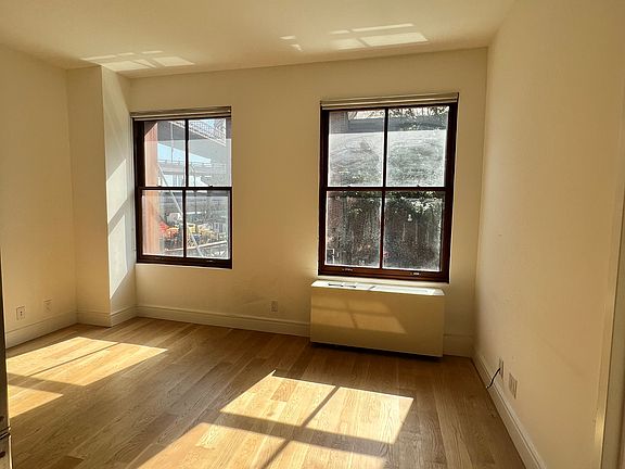 4th image of 254 Front St APT 2C