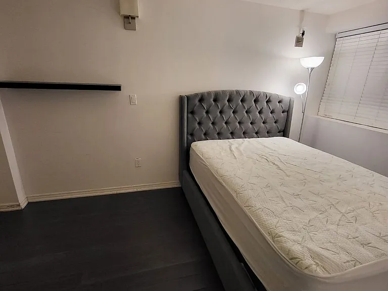 695 Richmond St #1211 — Photo 5