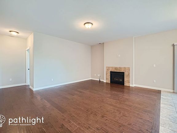 2nd image of 20524 11th Ave E
