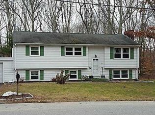 137 Himes St, North Kingstown, RI 02852