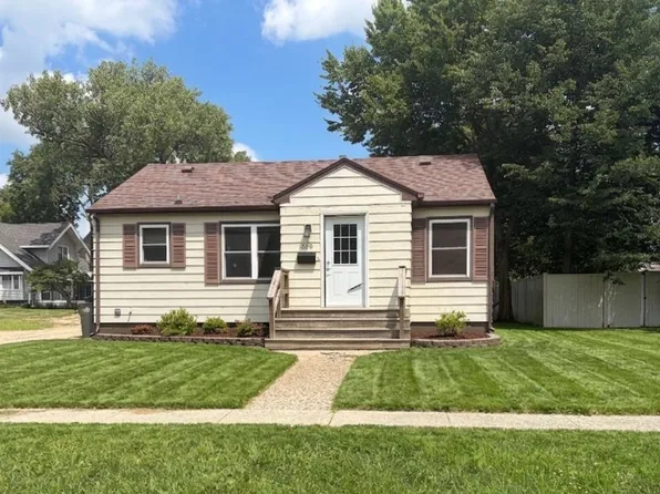 309 W 12th St, Spencer, IA 51301
