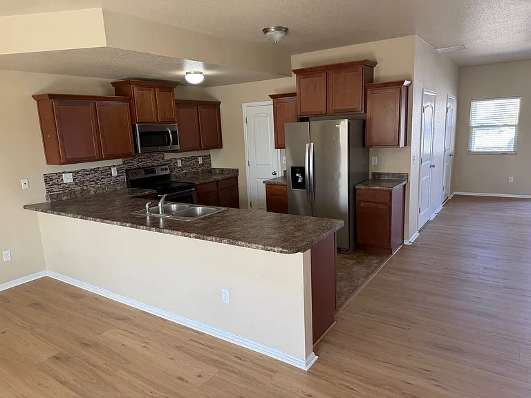 2321 Washo Cir — Photo 8
