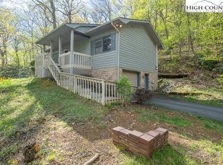 1135 Hopewell Church Rd, Boone, NC 28607