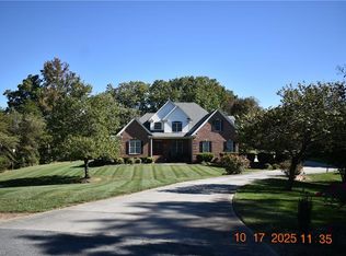 7872 Bufflehead Ct, Greensboro, NC 27455